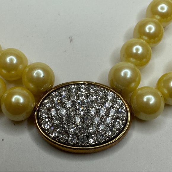 Avon Necklace Vintage 2 Strand Faux Pearl Gold Tone Rhinestone PC Initials - Picture 5 of 9